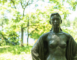 日本屈指の彫刻家たちの作品を一堂に集めたアートな公園
